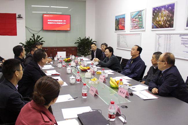 集團董事總經(jīng)理姜巖和集團外部董事赴蘇浙地區(qū)項目考察調(diào)研（圖）